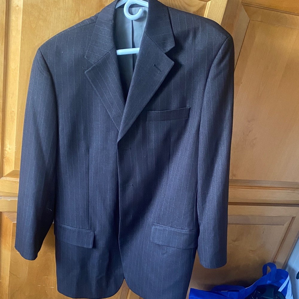 Perry Ellis Gray and Black Jacket